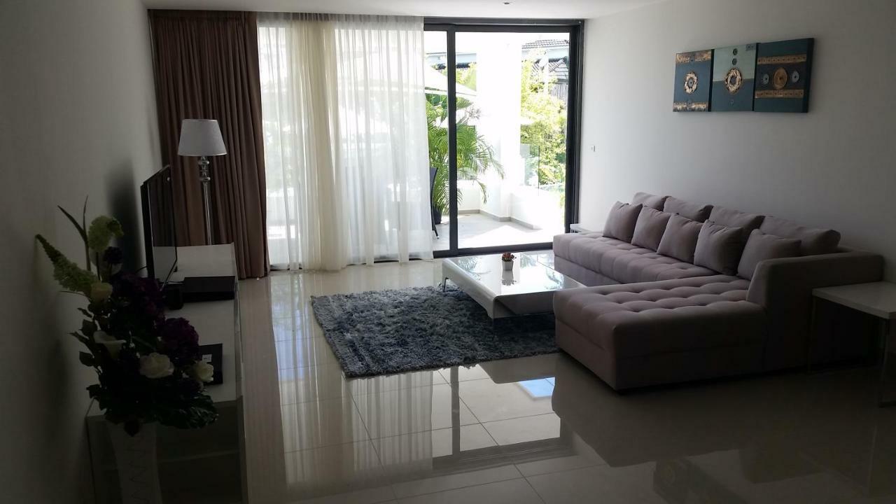 Sansuri Resort - Luxury Apartments Surin Beach  Exterior photo